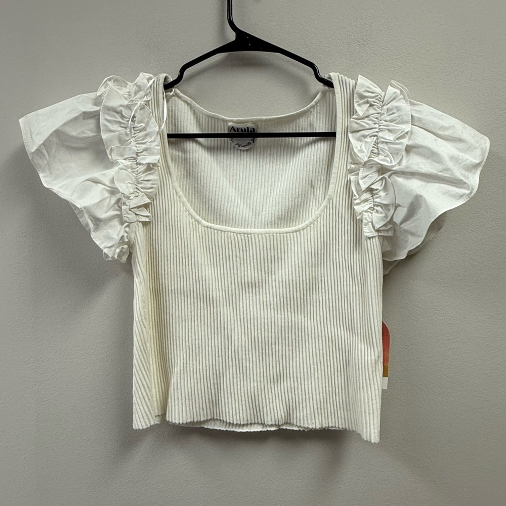 ARULA Cream Ruffled Sleeve Blouse